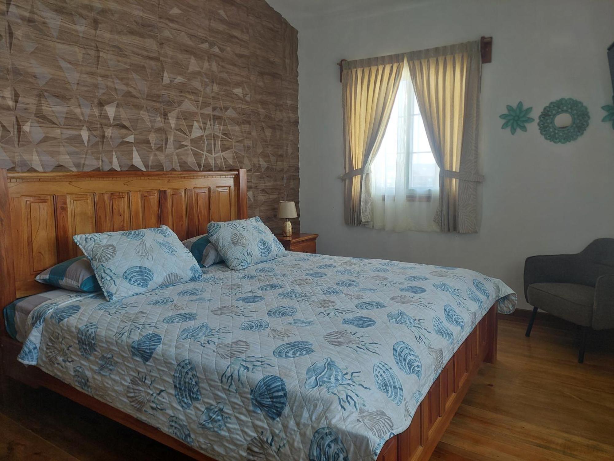 Faro Del Colibri Hotel Carenero Room photo